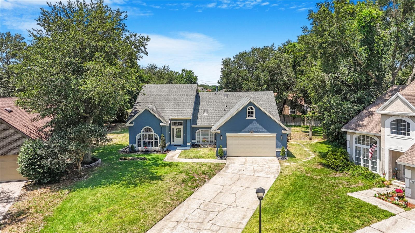 7838 ROLLINGRIDGE COURT