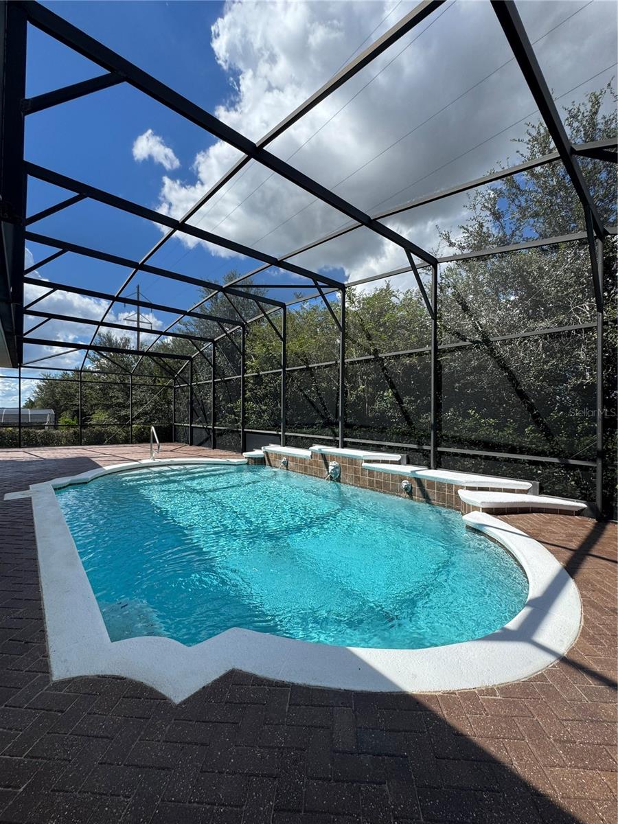 PALISADES PH 02E LT 208 - Residential Lease