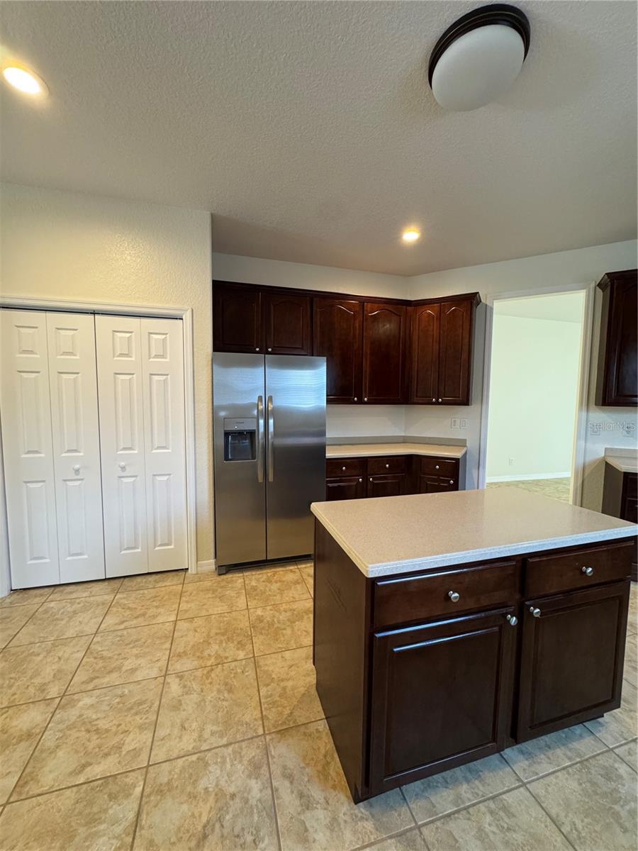 PALISADES PH 02E LT 208 - Residential Lease