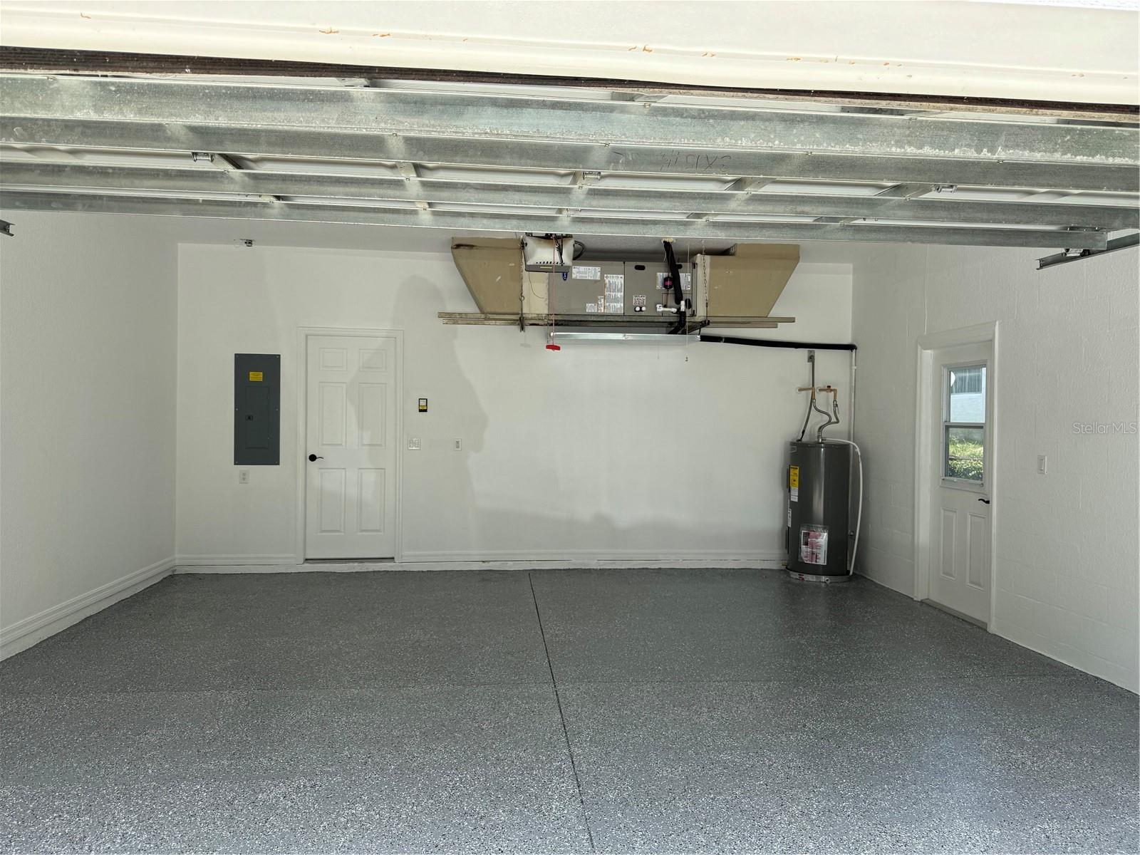 PALISADES PH 02E LT 208 - Residential Lease