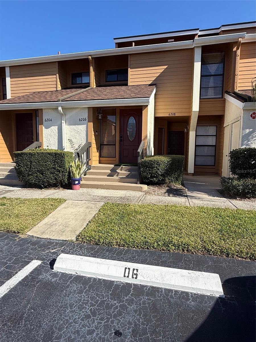 RAINTREE VILLAGE CONDO - Residential Lease