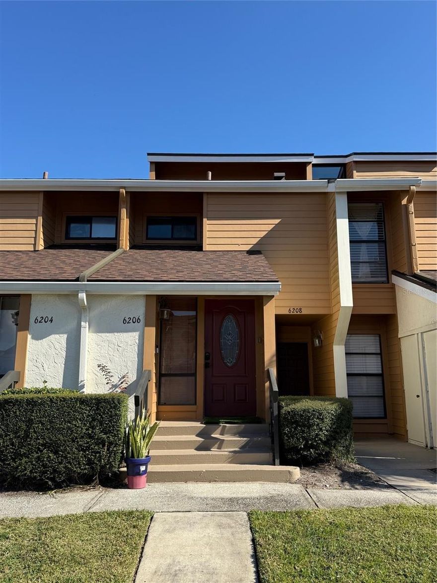 This upper 2/2 is a rare desirable unit with VAULTED CEILINGS located in the Village of RAINTREE in beautiful GATED VENTURA! 
 Skylights in the living/dining area make the space bright and airy. The loft can be converted into a third bedroom/office. Vinyl floors throughout the second floor. Enjoy your coffee in the morning on your nice screened in porch! First floor private entry with a coat closet in the foyer. Reserved parking space right in front. You can store your golf clubs in the exterior storage closet. Raintree Village community has a HEATED pool/ spa. Ventura is a great, GATED golf community with 24/7 manned security, 19th hole bar/restaurant overlooking the Olympic size pool, spacious ball room. Library, craft room, golf shop, walking paths, expanded exercise room. The golf course was just upgraded. Close to 408 and 417, downtown Orlando, parks and shopping. 10 minutes to Orlando International Airport. Rent includes WATER, sewer, trash, grounds maitanence.