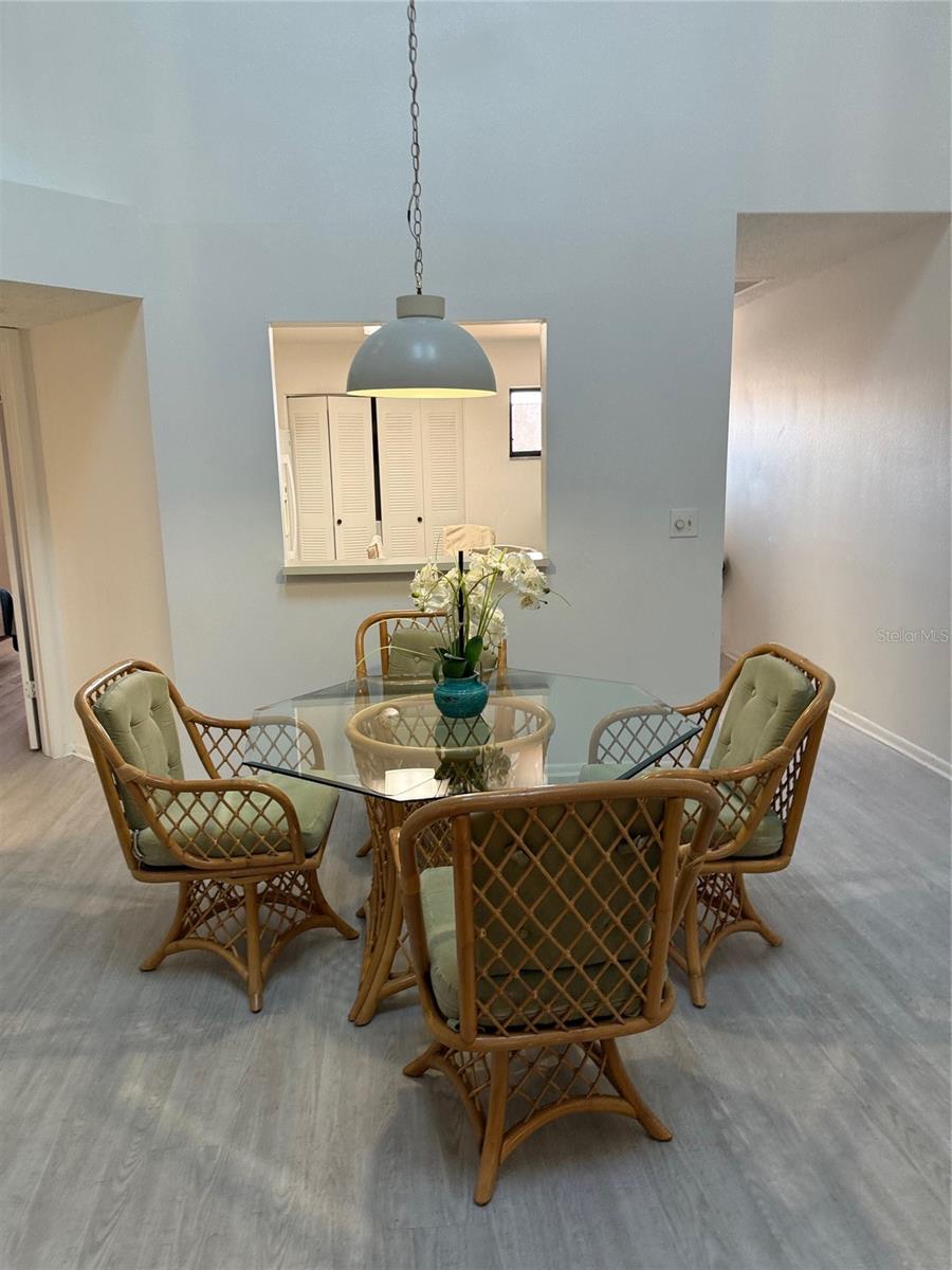 RAINTREE VILLAGE CONDO - Residential Lease