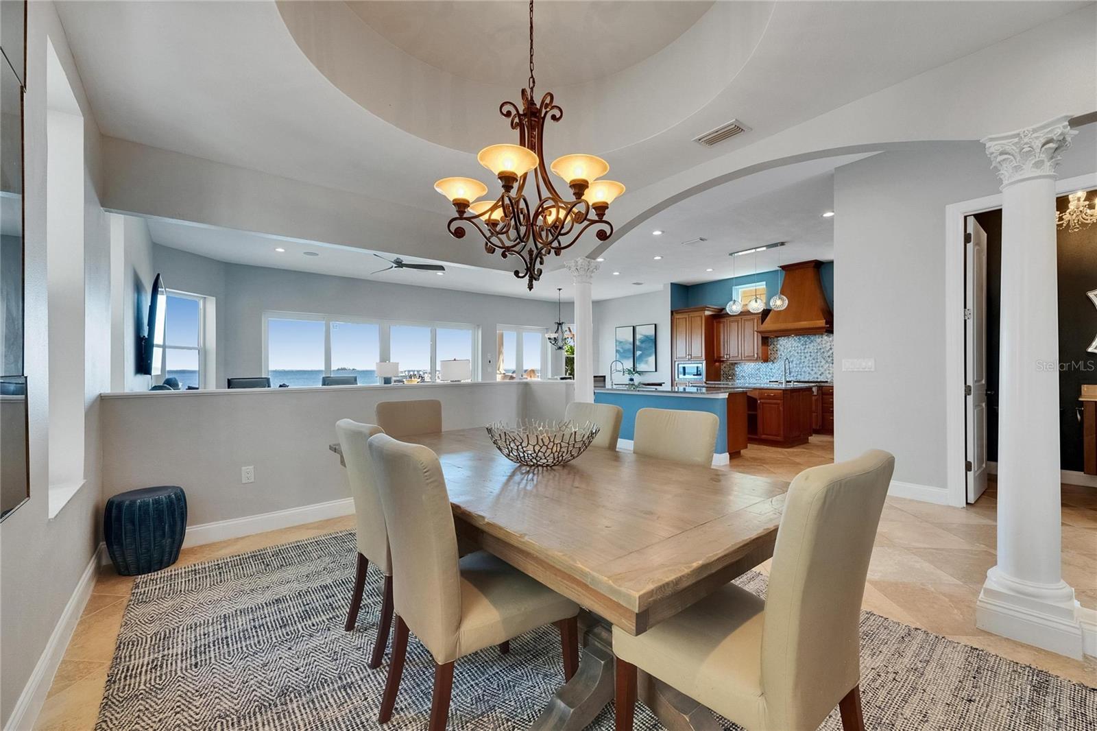 BAY VISTA - Residential