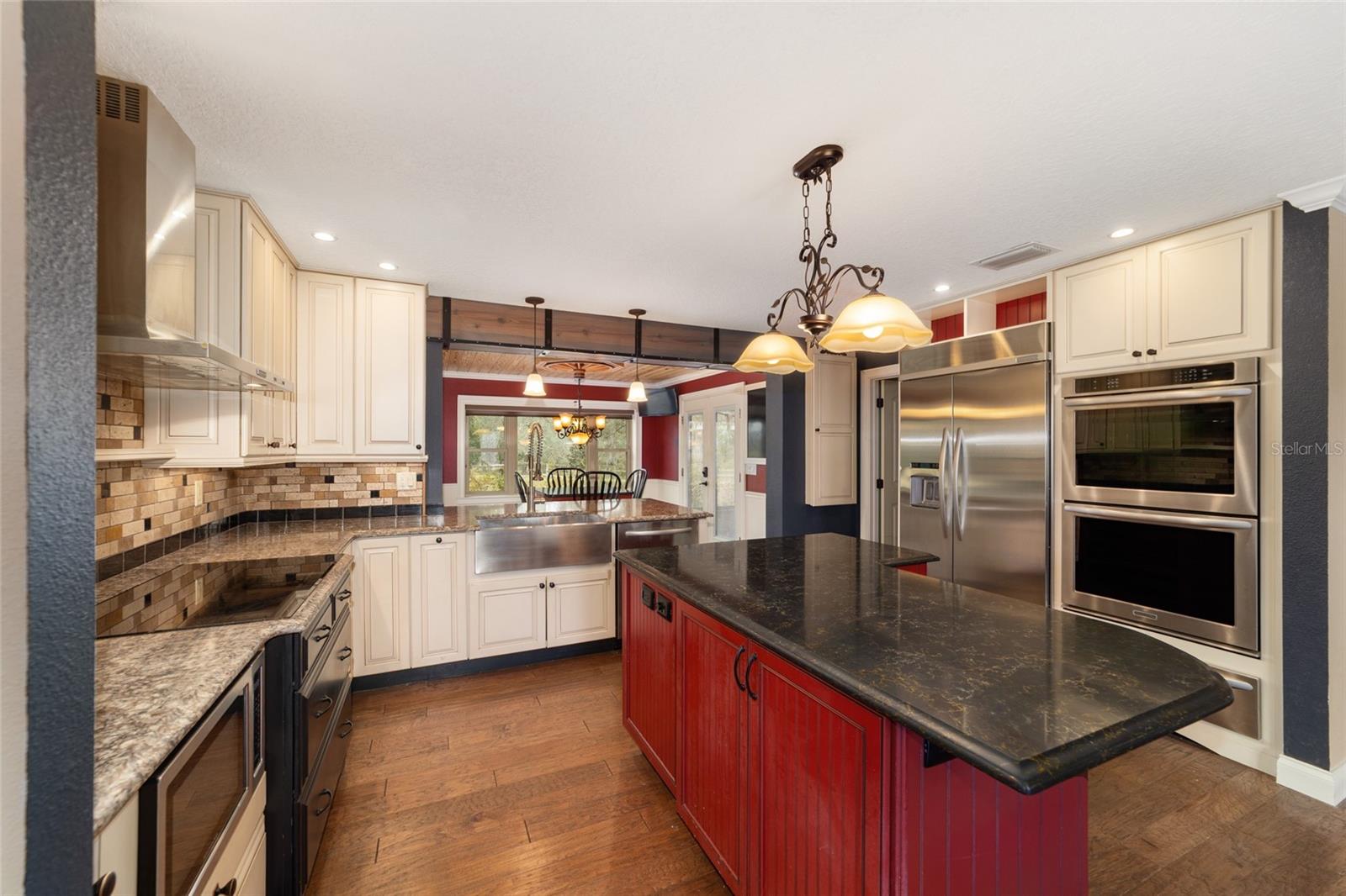 CIRCLE M RANCHETTES - Residential