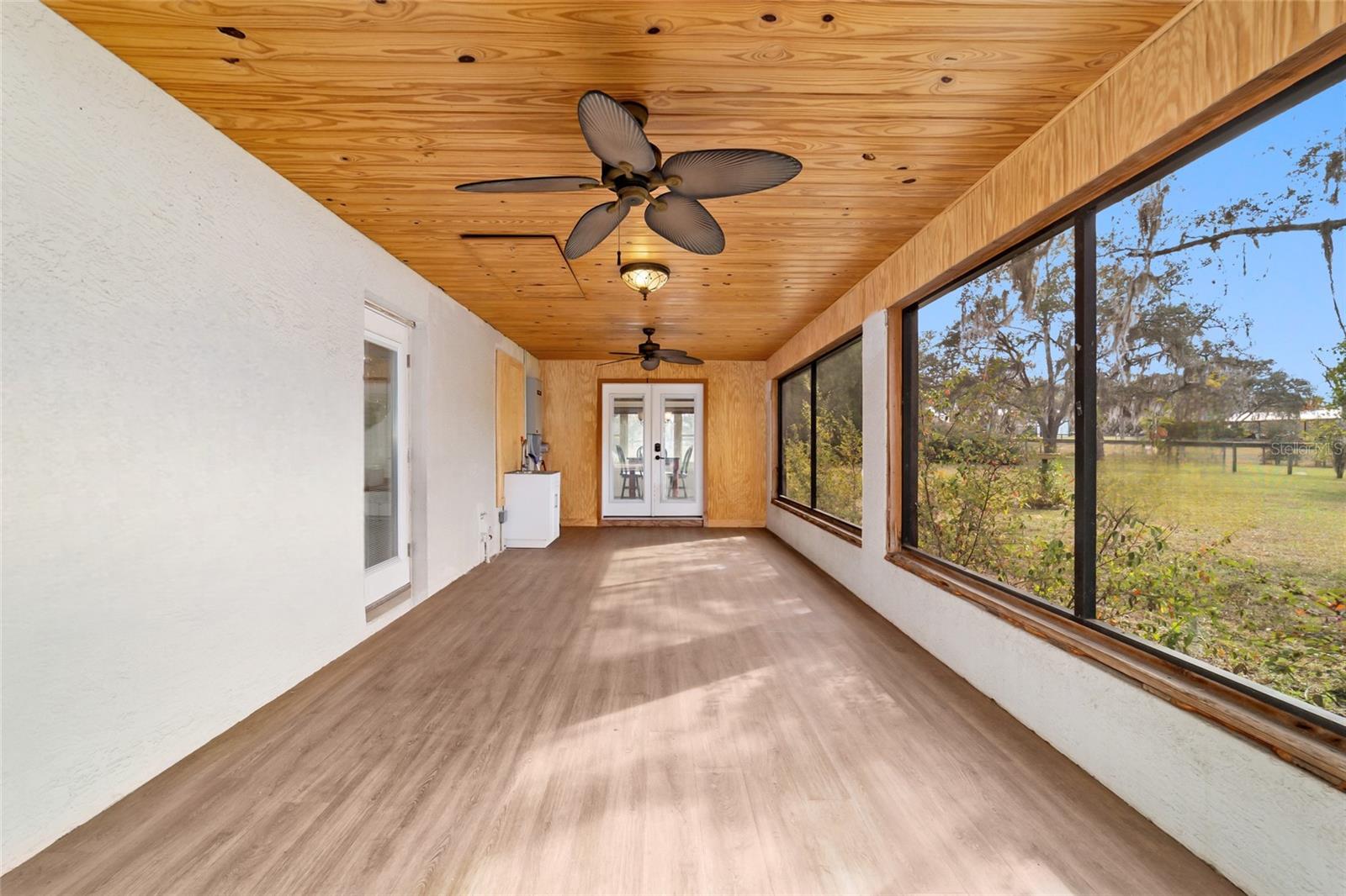 CIRCLE M RANCHETTES - Residential