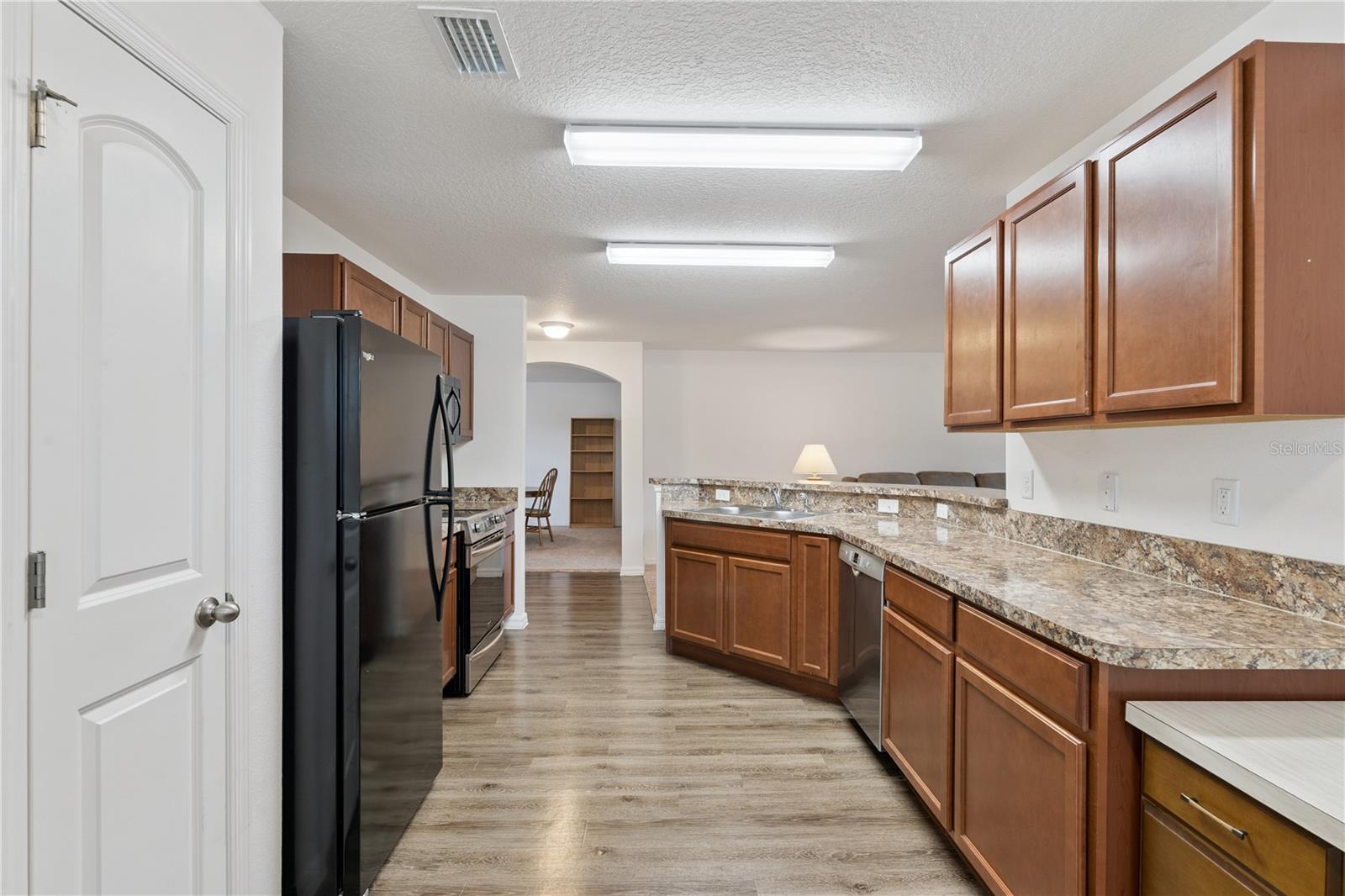 CRESTRIDGE AT ESTATES - Residential