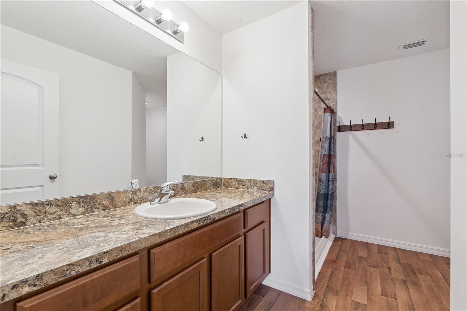 CRESTRIDGE AT ESTATES - Residential
