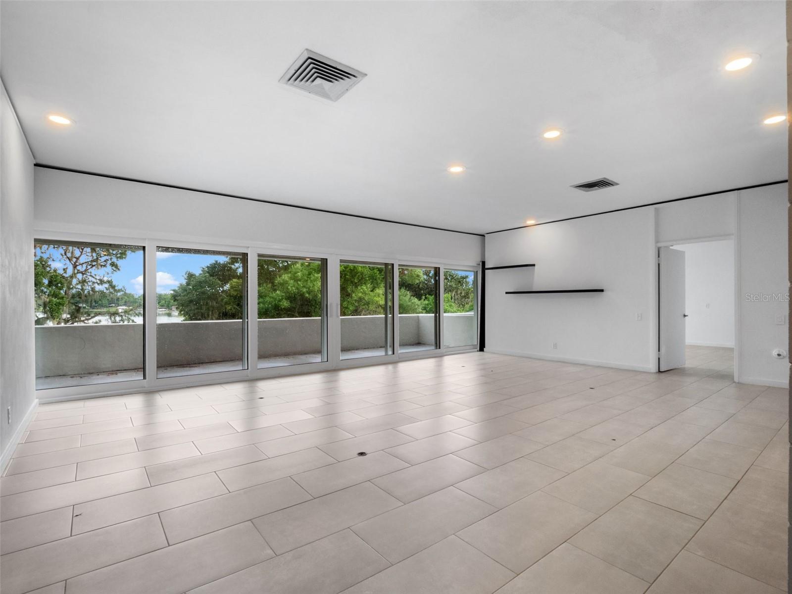 MIRRO MAC - Residential