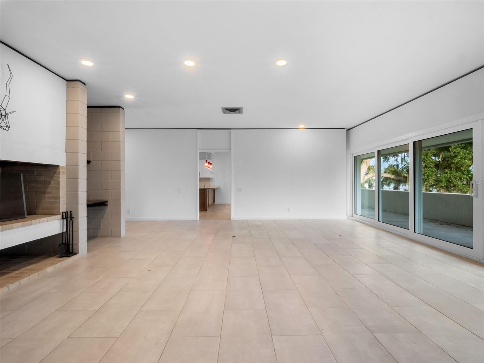 MIRRO MAC - Residential