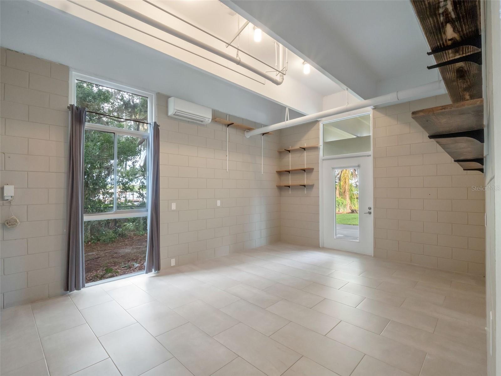 MIRRO MAC - Residential