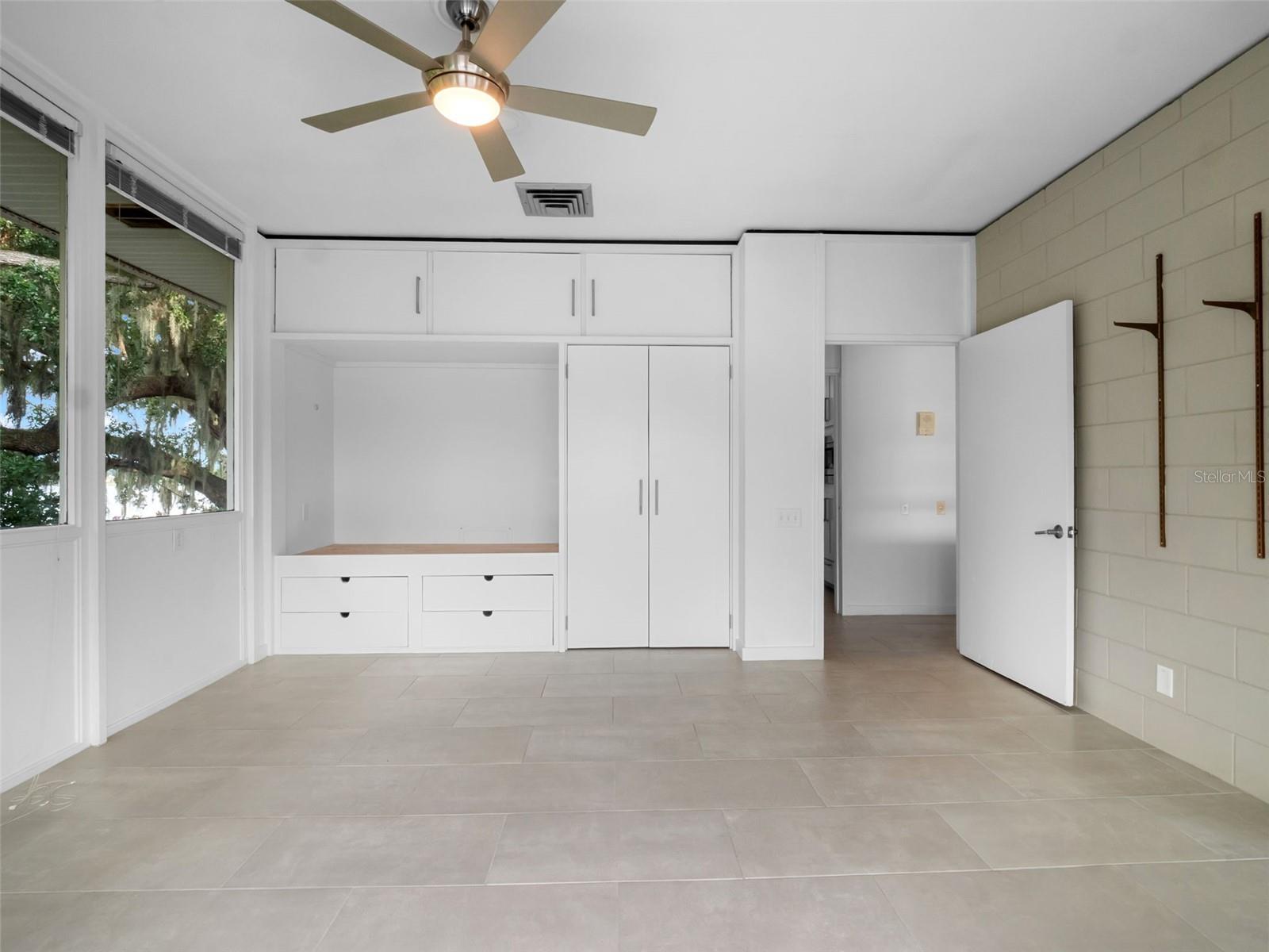 MIRRO MAC - Residential