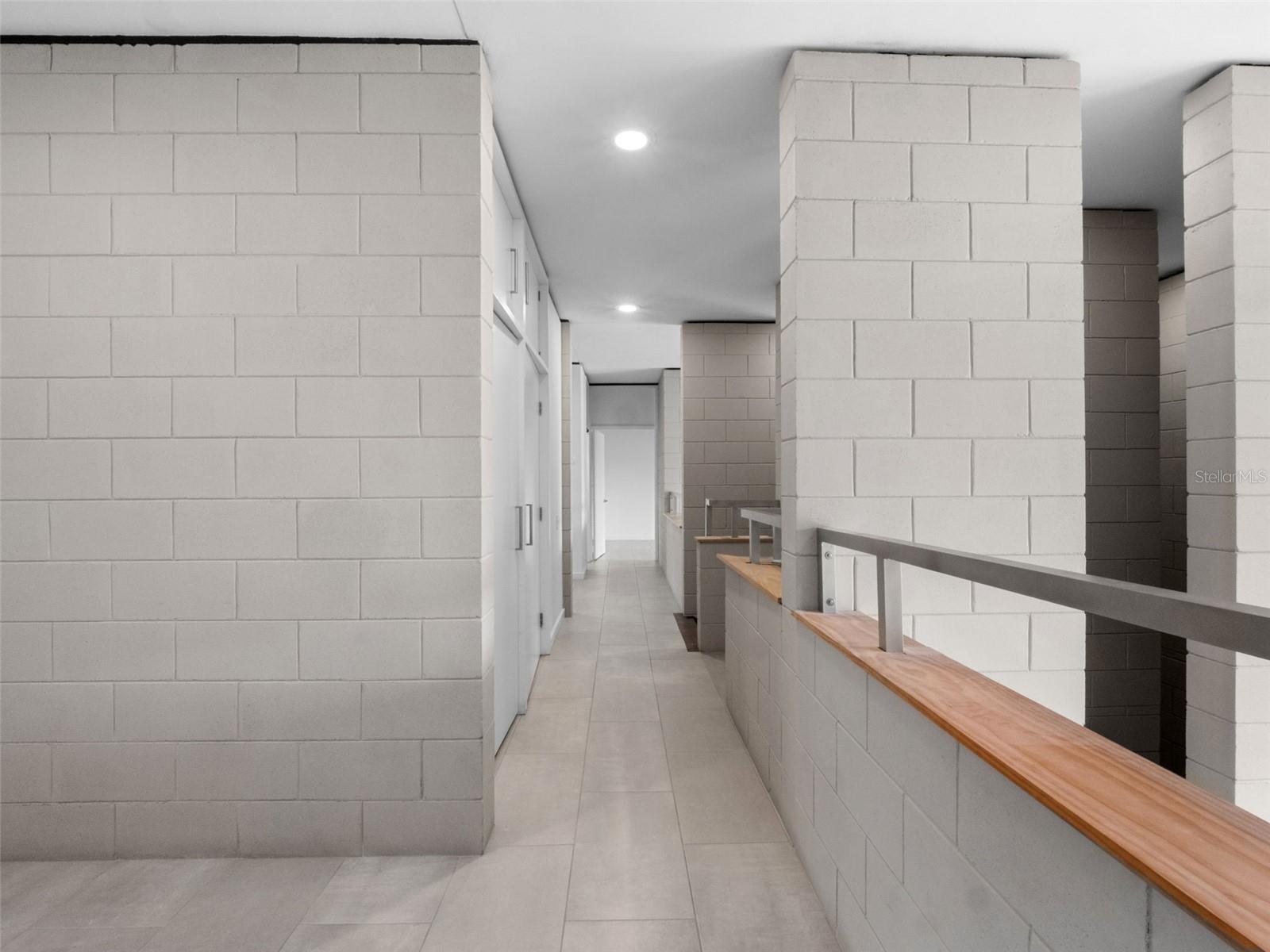 MIRRO MAC - Residential