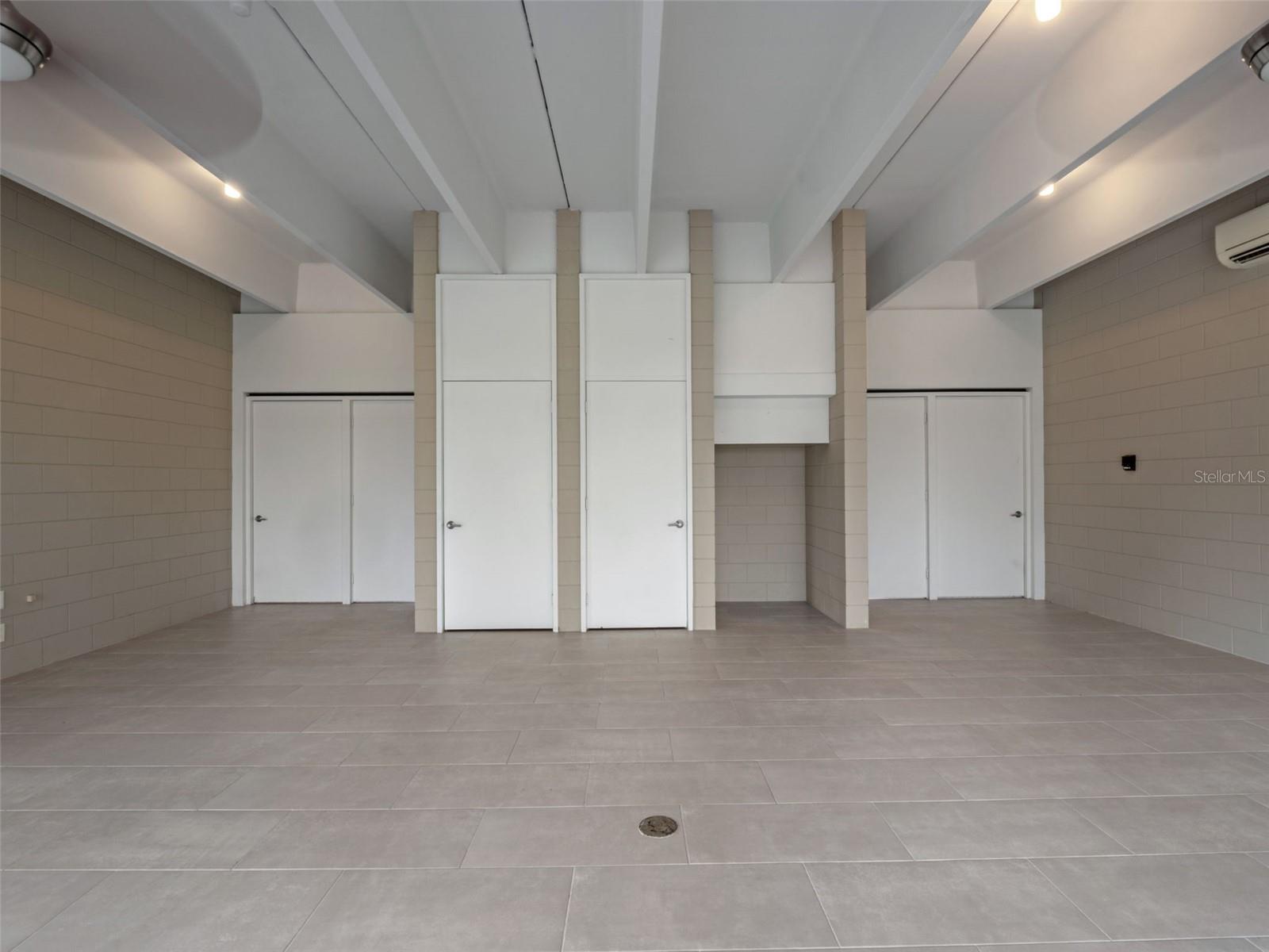 MIRRO MAC - Residential