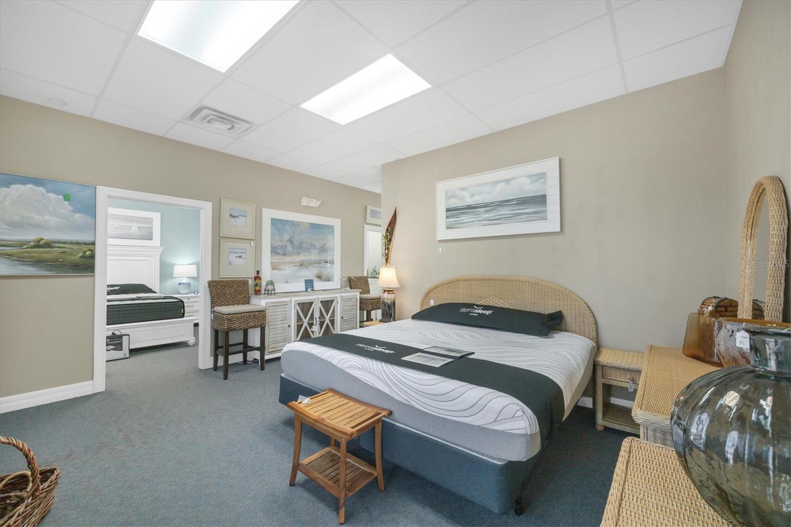 PORT CHARLOTTE SEC 095 - Commercial Sale