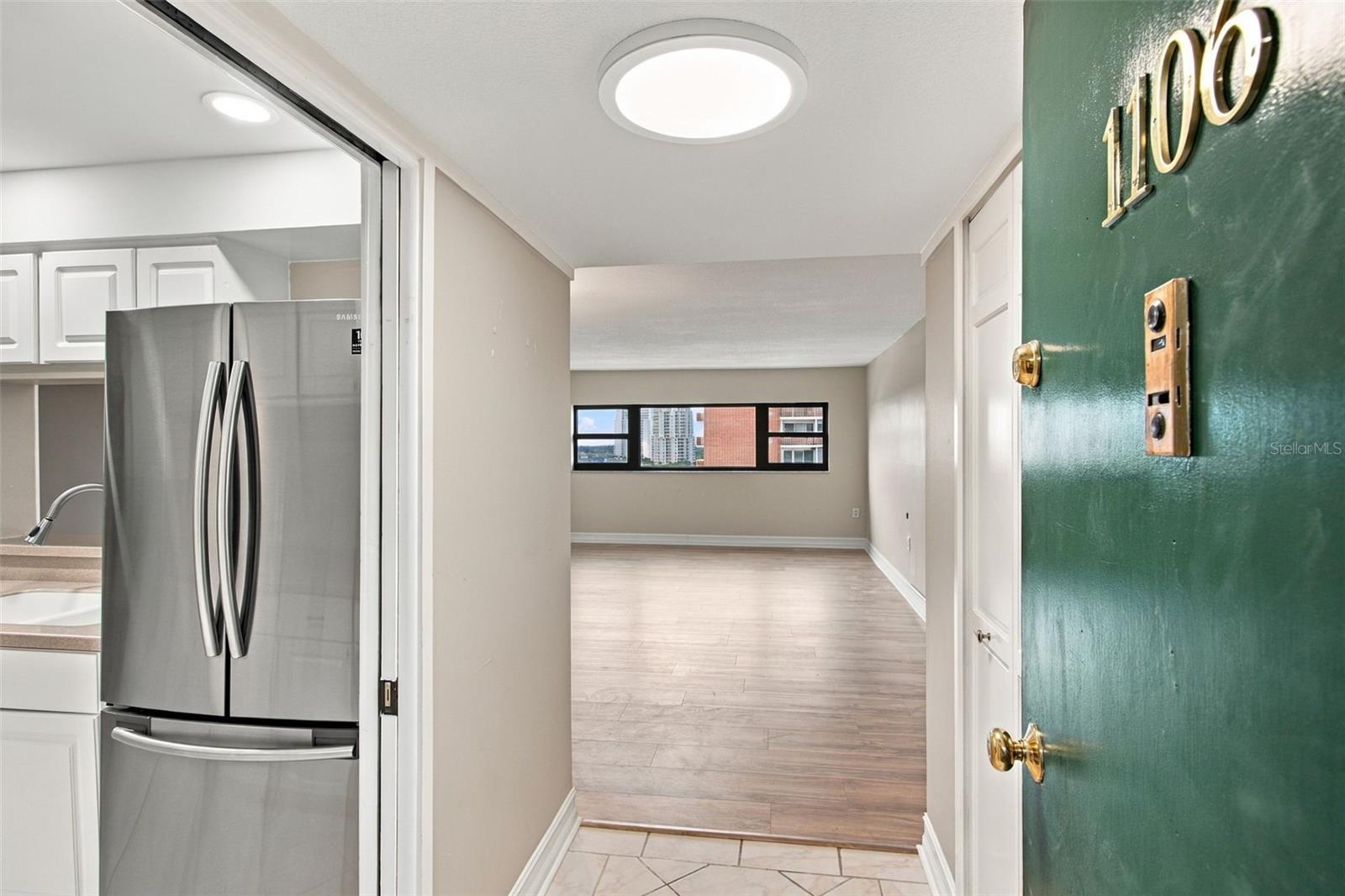 4141 BAYSHORE BOULEVARD 1106