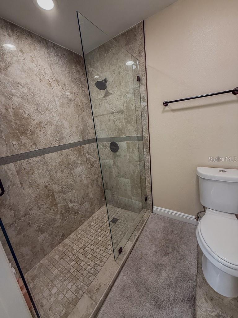 FLOR A MAR - Residential Lease