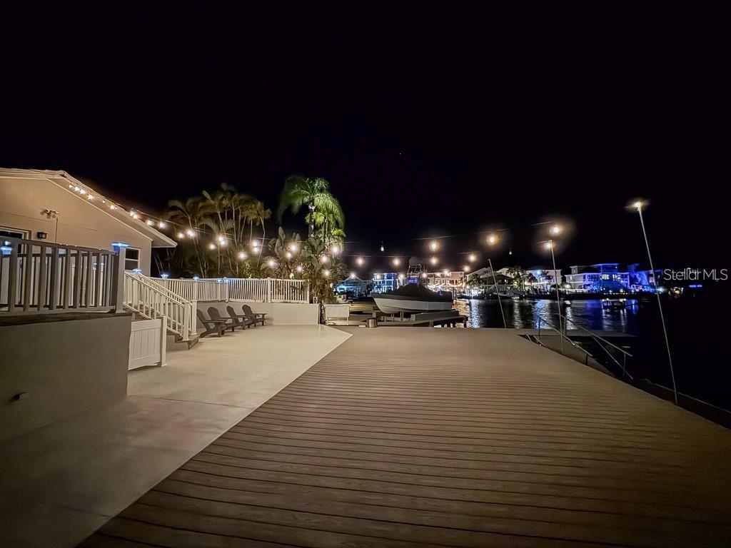 FLOR A MAR - Residential Lease