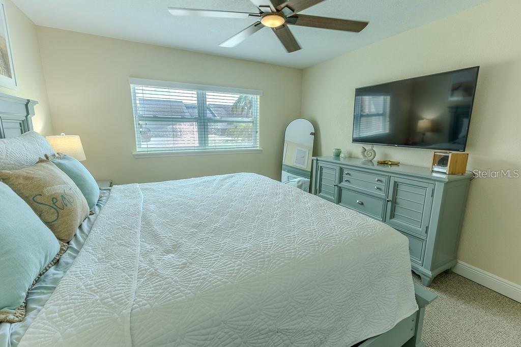 FLOR A MAR - Residential Lease