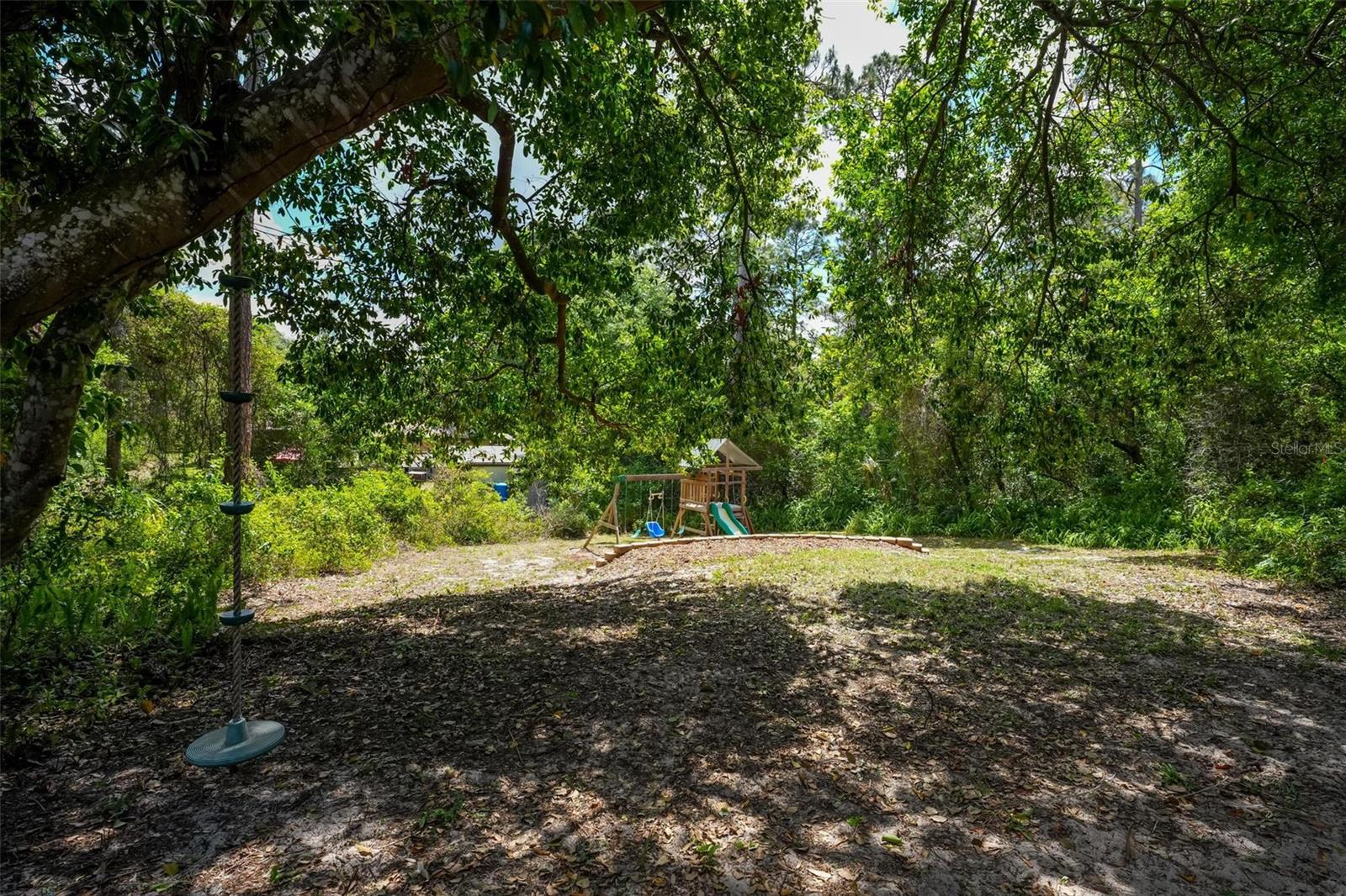 PLANTATION ESTATES UNIT 06 - Residential