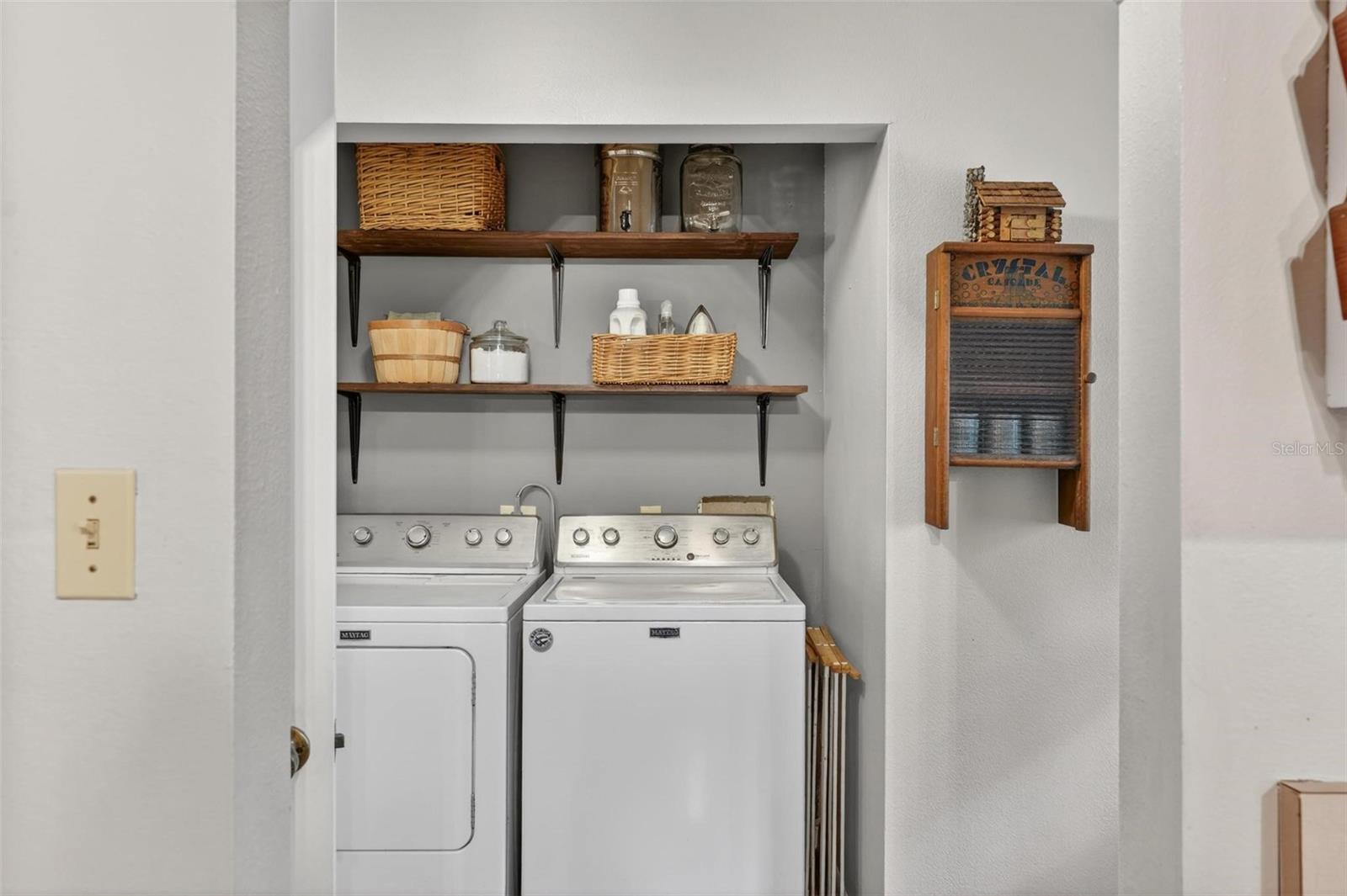 PLANTATION ESTATES UNIT 06 - Residential