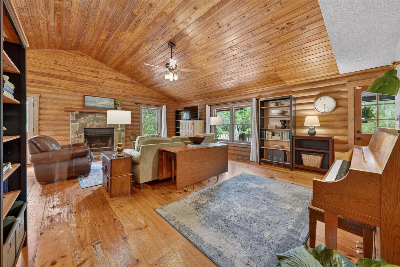 PLANTATION ESTATES UNIT 06 - Residential