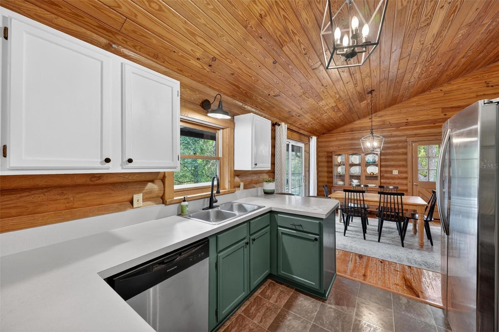 PLANTATION ESTATES UNIT 06 - Residential