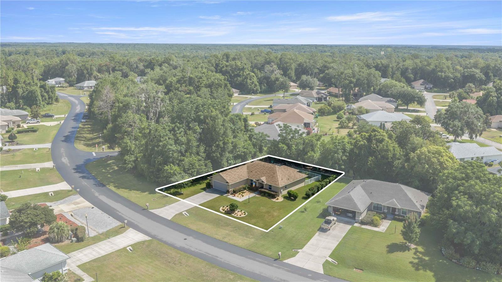 3125 N CANTERBURY LAKE DRIVE
