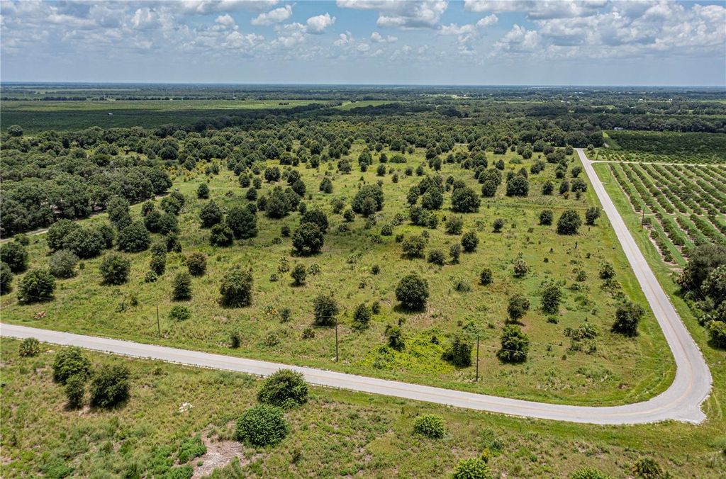 Photo of SW Hull Avenue, Arcadia, FL 34269 (MLS # N6141610)