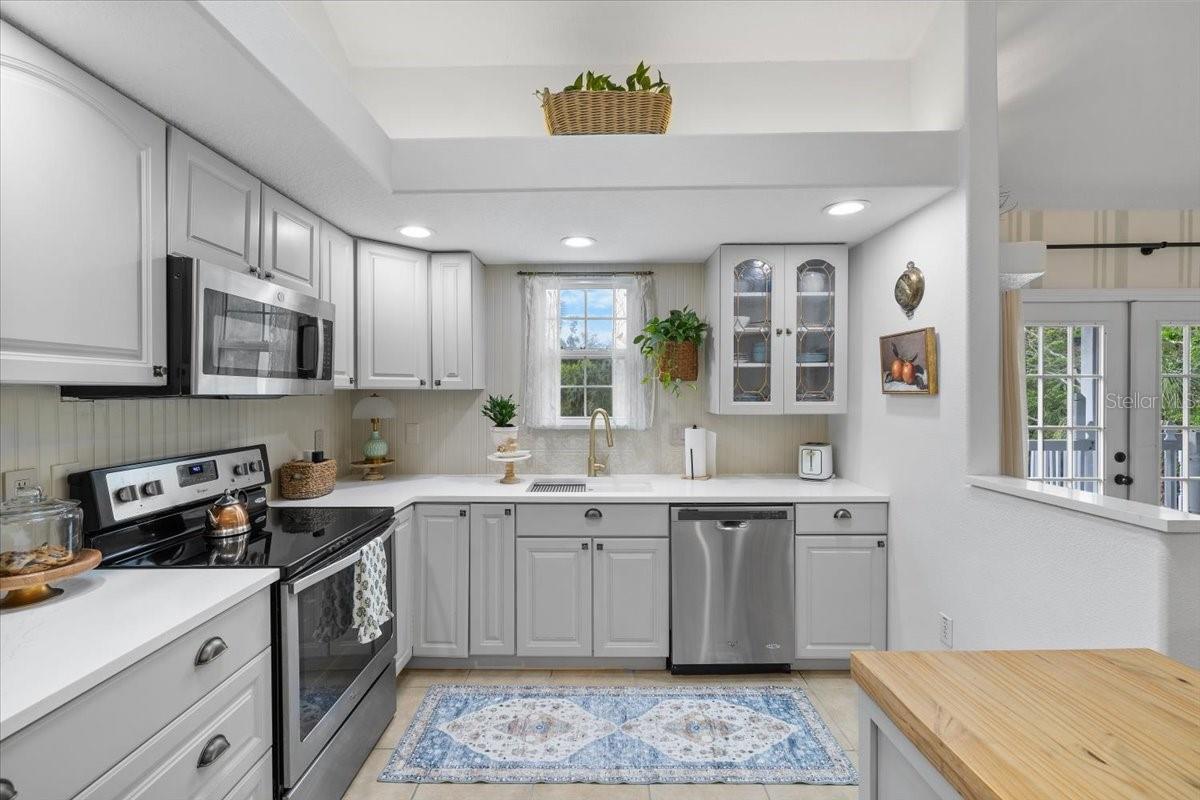 PALM GROVE COLONY - Residential