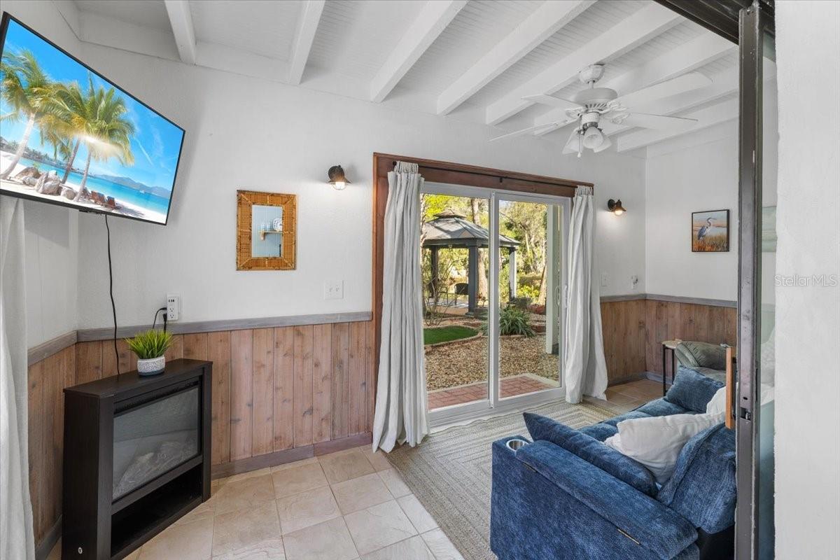 PALM GROVE COLONY - Residential