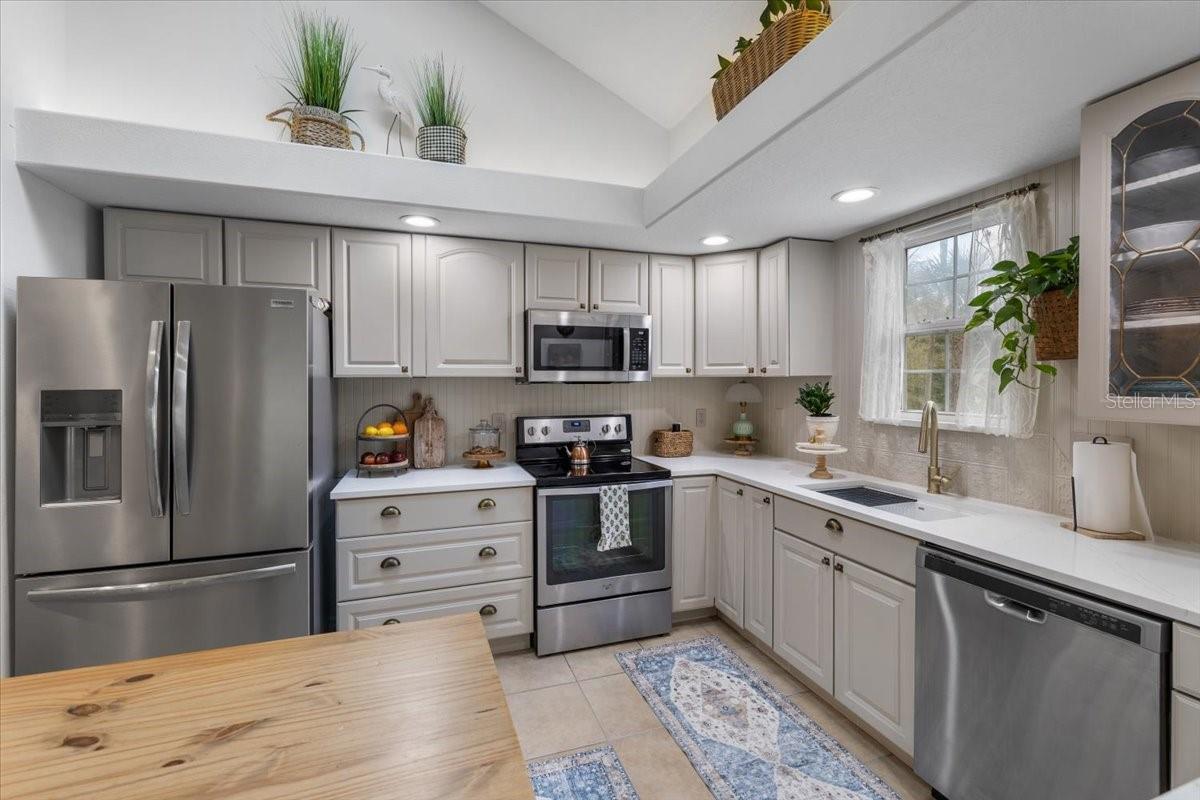 PALM GROVE COLONY - Residential