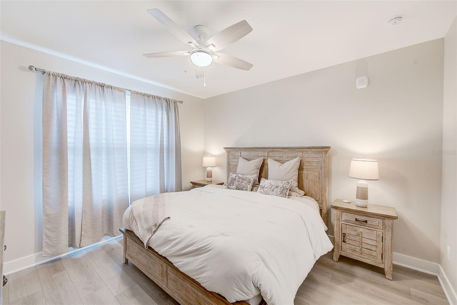 RESIDENCES AT TOWN CENTER CONDO - Residential