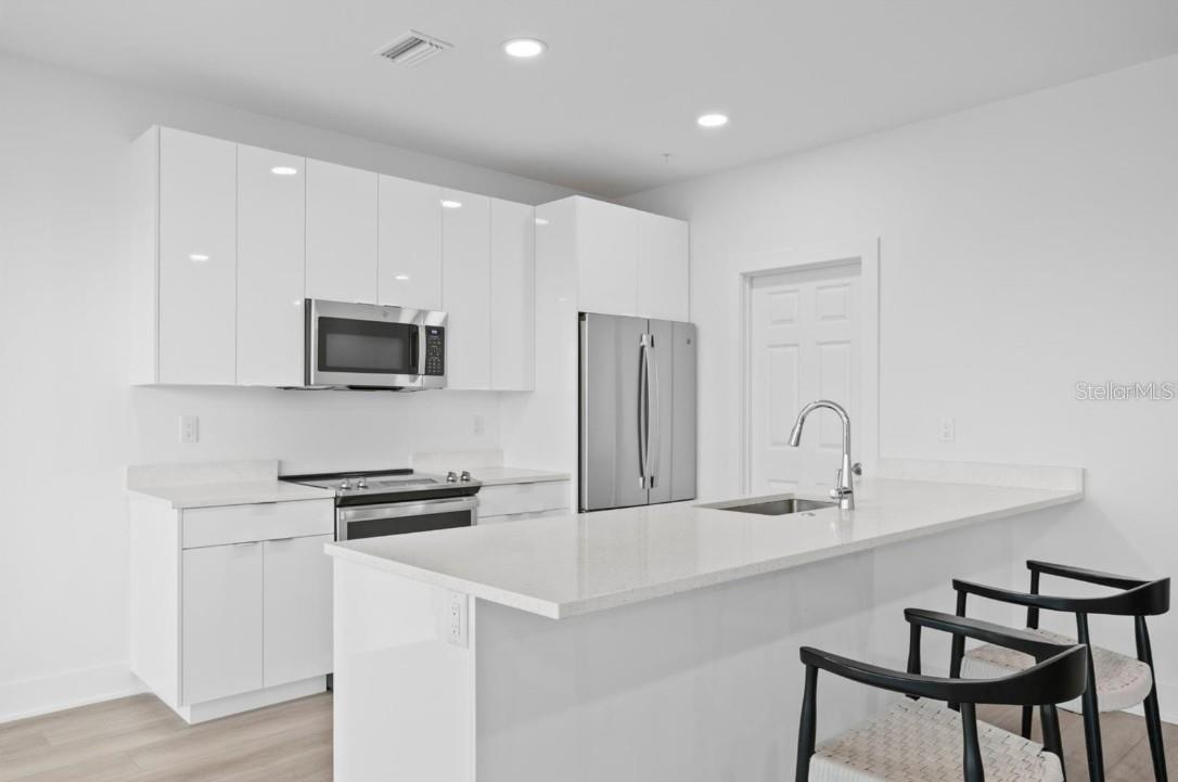 RESIDENCES AT TOWN CENTER CONDO - Residential