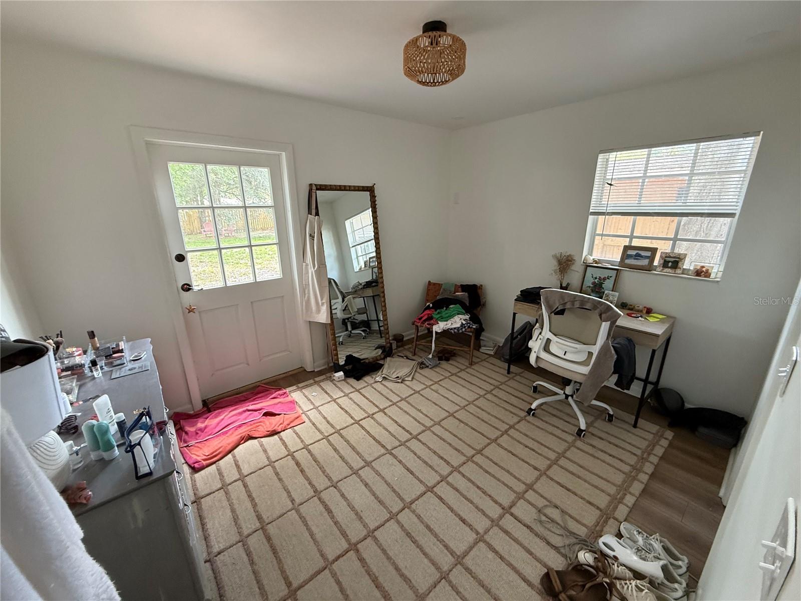 INTERBAY - Residential