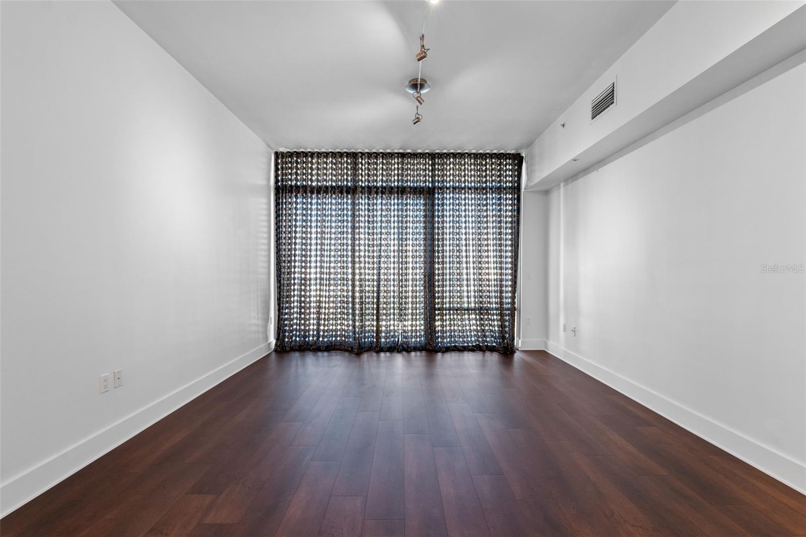 STAR TOWER CONDO - Residential