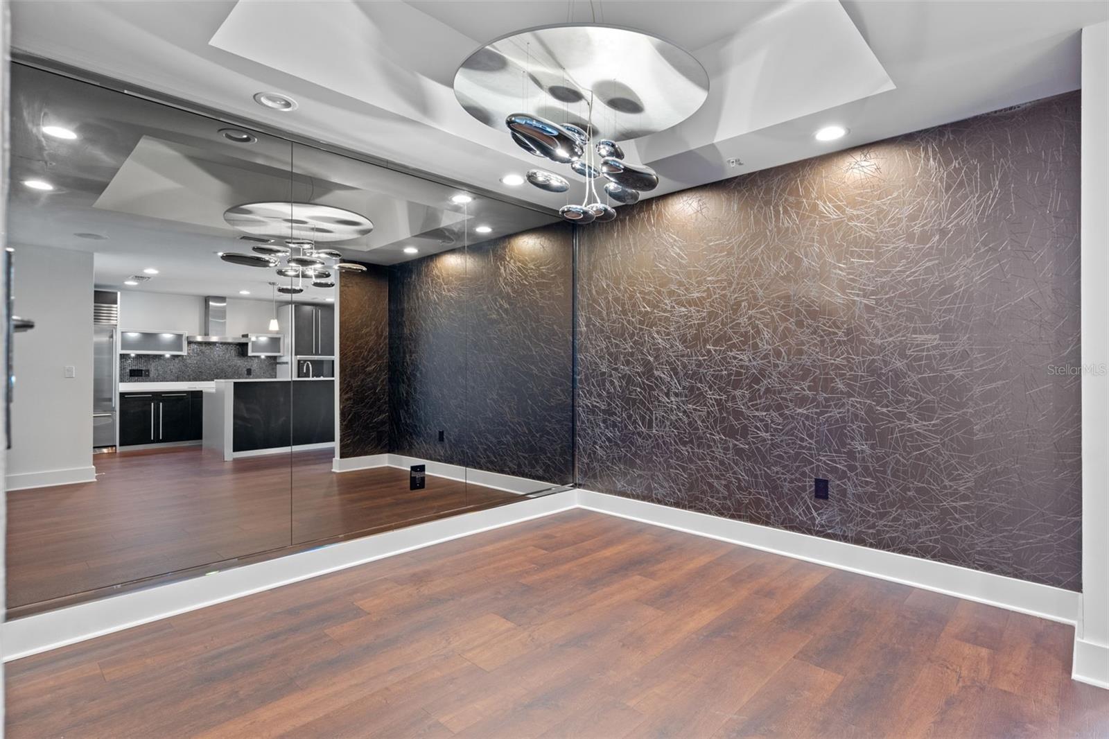 STAR TOWER CONDO - Residential