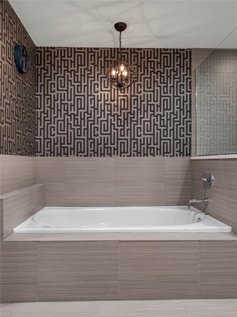 STAR TOWER CONDO - Residential