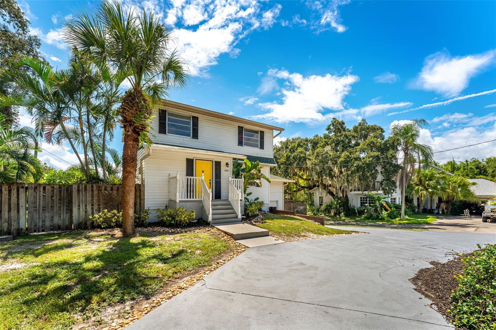 1359 RICHMOND DRIVE
