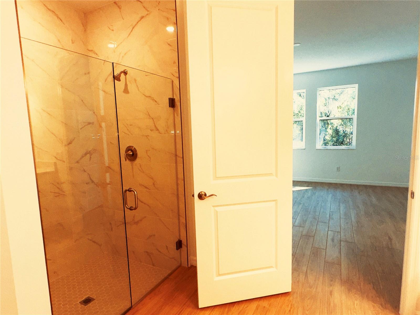 SWEETWATER - Residential Lease