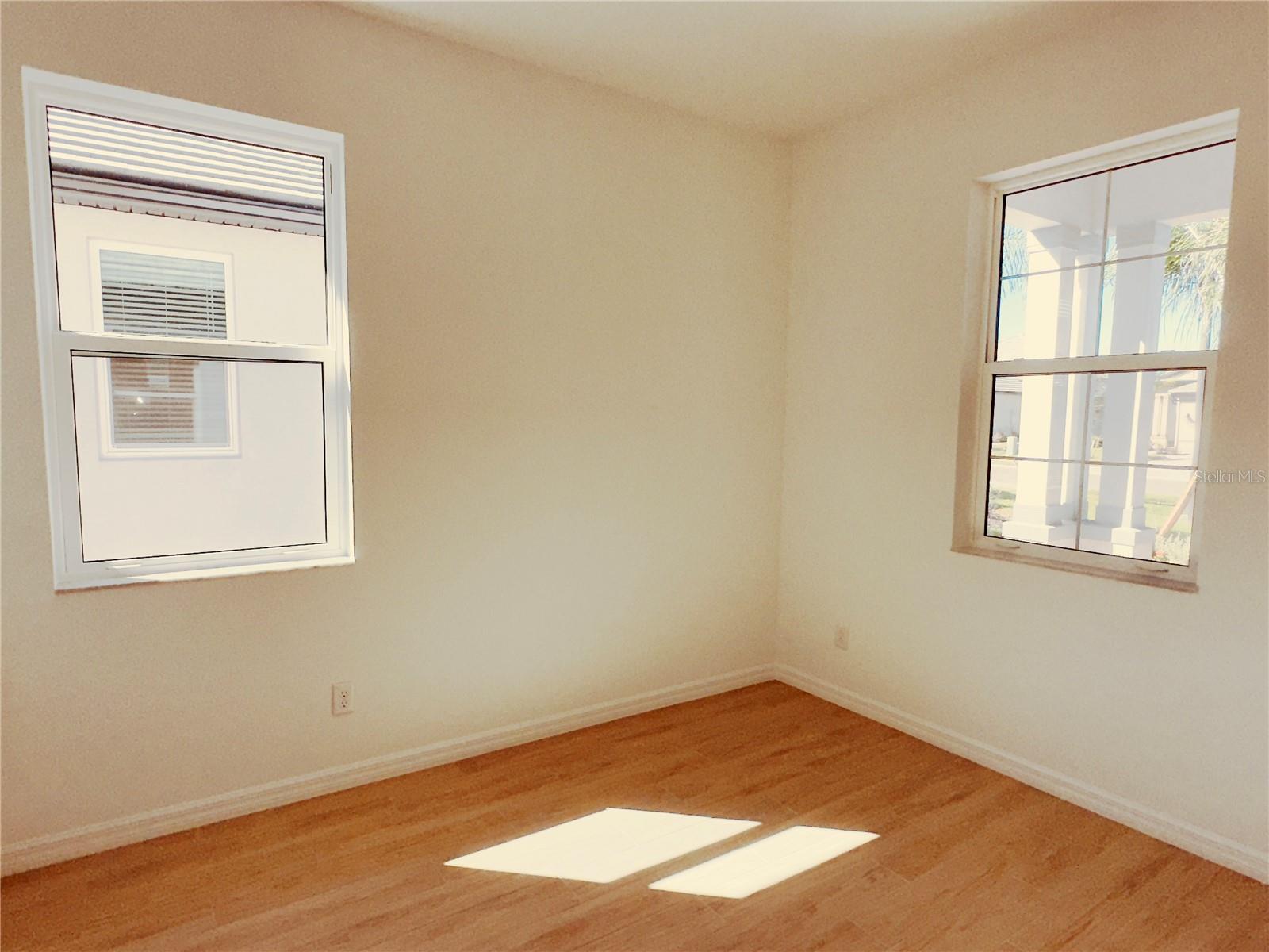 SWEETWATER - Residential Lease
