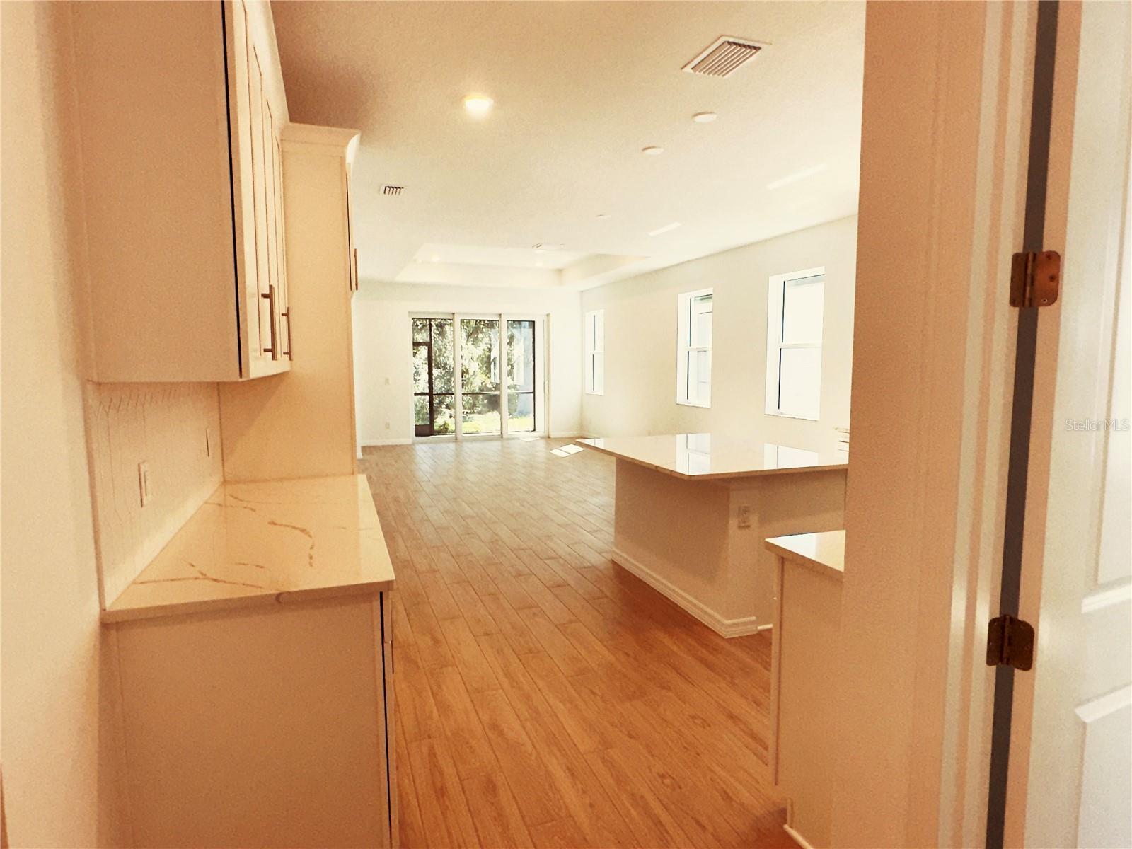 SWEETWATER - Residential Lease