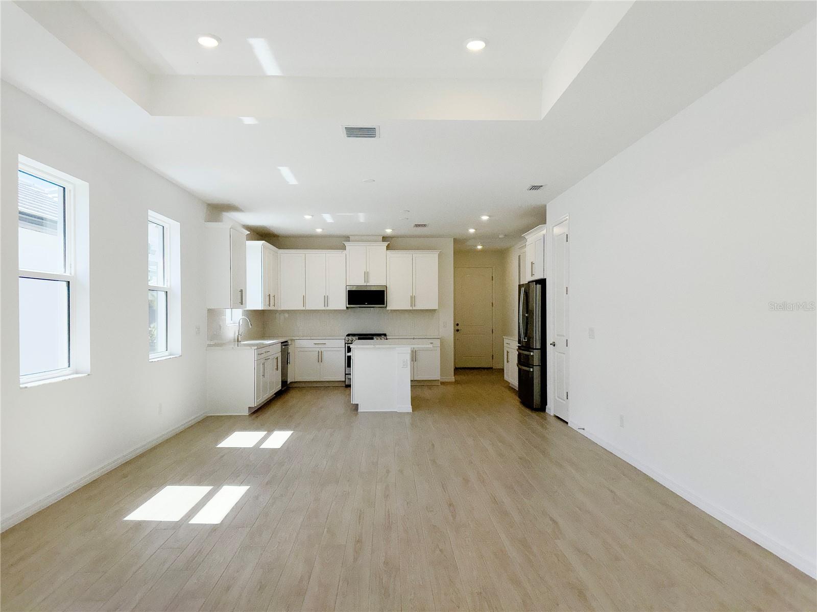 SWEETWATER - Residential Lease