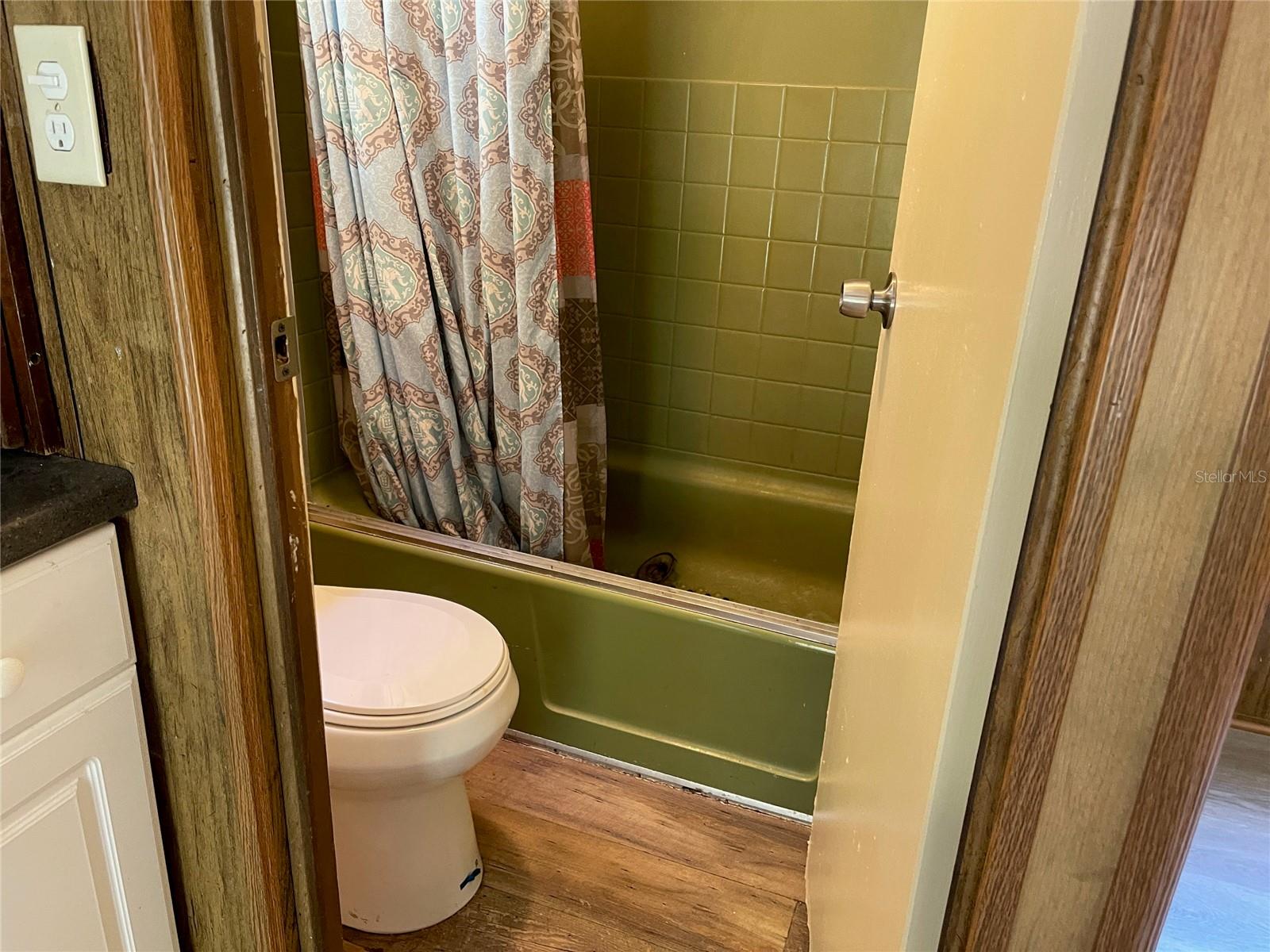 OBERRY PARK - Residential Lease