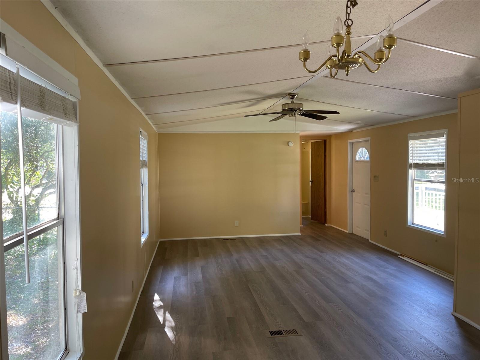 OBERRY PARK - Residential Lease