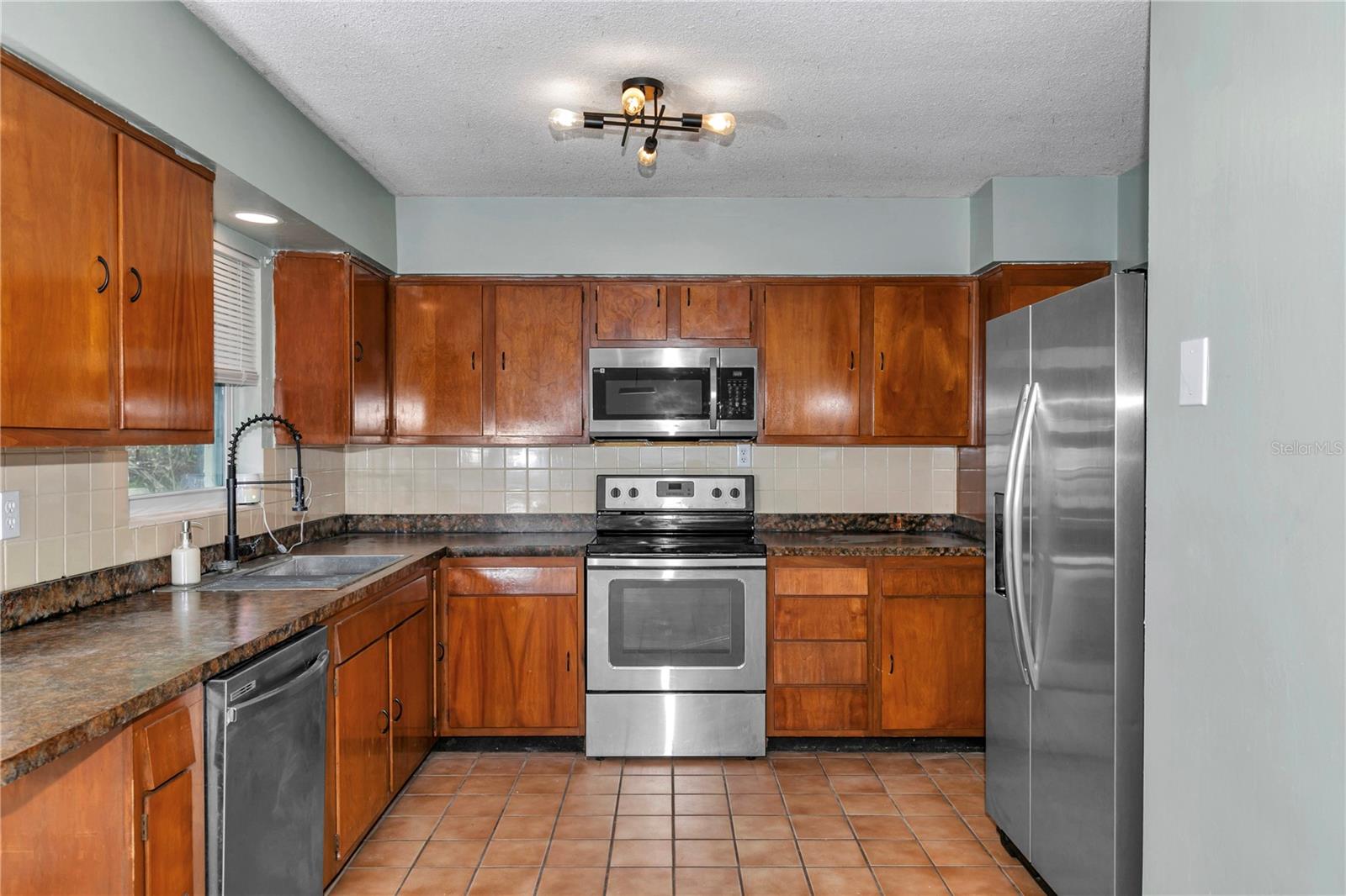 FORT KING ACRES - Residential