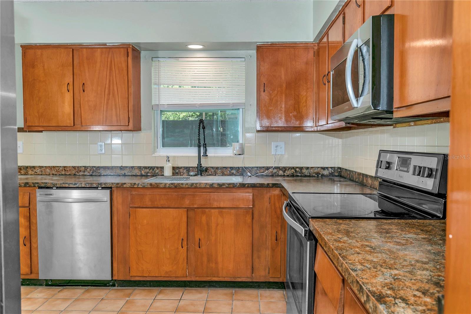 FORT KING ACRES - Residential