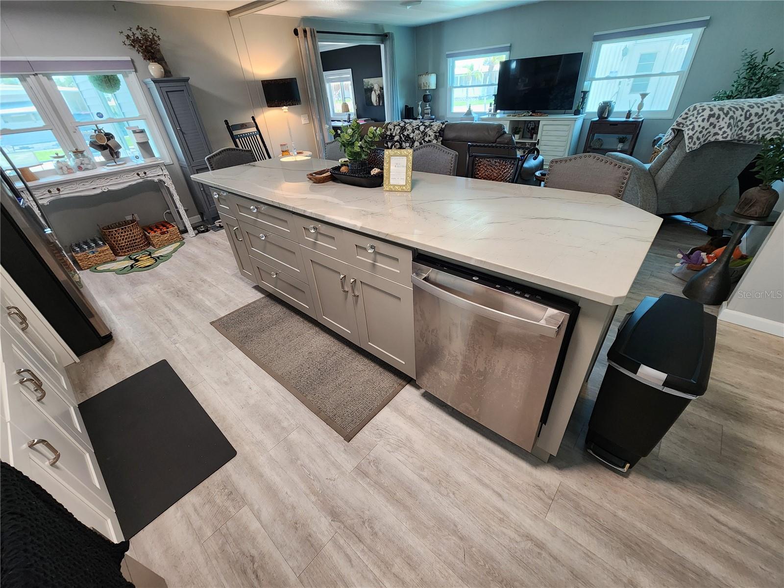 CHATEAU VILLAGE CO-OP - Residential