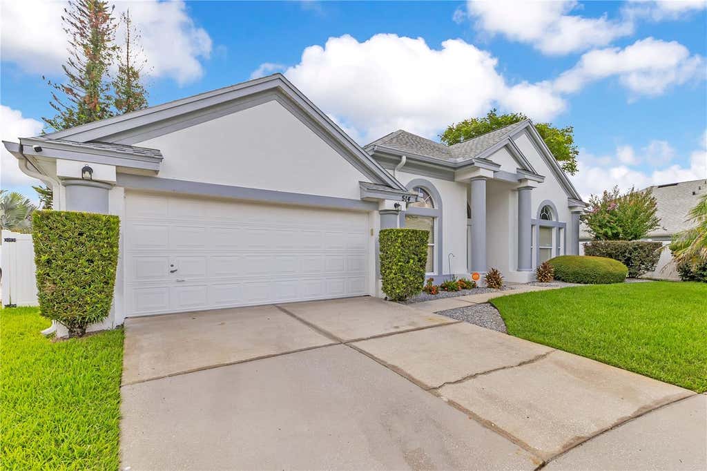 Photo of 514 Key Court, Orlando, FL 32828 (MLS # O6436947)