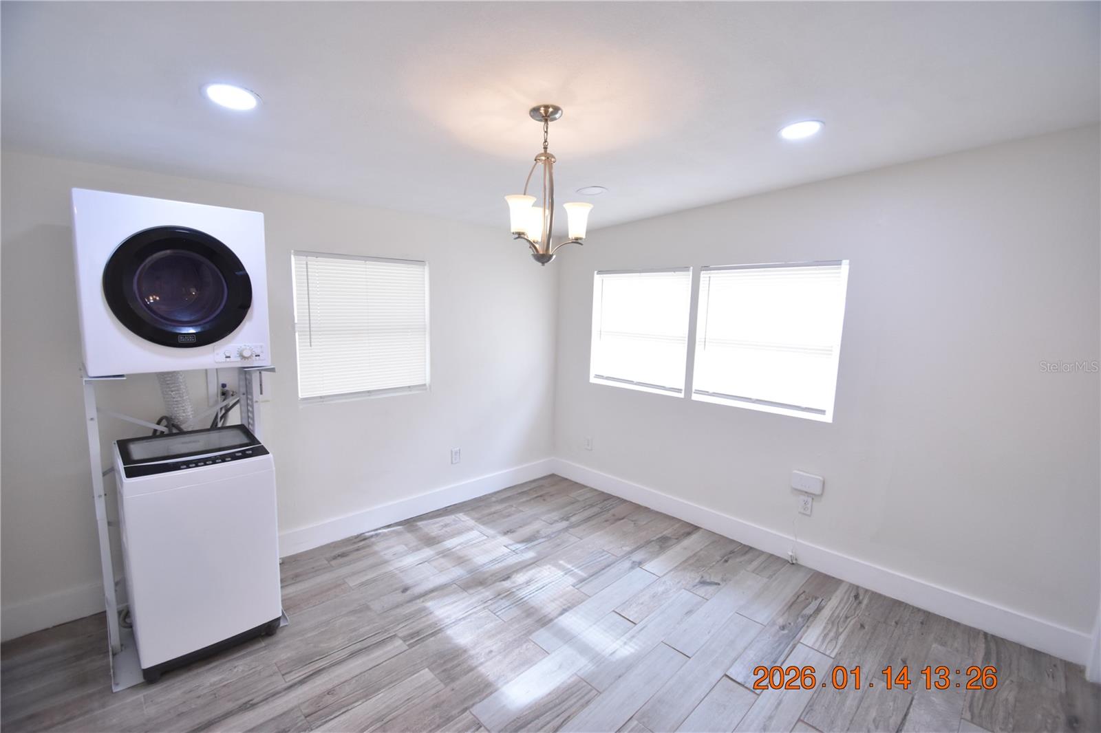 EVELYN CITY - Residential Lease